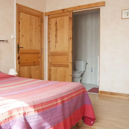 La Charmille Bed & Breakfast *