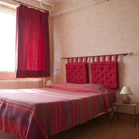 La Charmille Bed & Breakfast Brives-Charensac