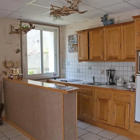 La Charmille Bed & Breakfast *